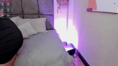 elizabeth online show from September 2025 07:40:02 PM