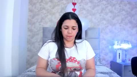 Snapshot of elizabeth_colleman chatting on March 2025 09:15:02 PM Elizabeth online show from March 2025 09:15:02 PM