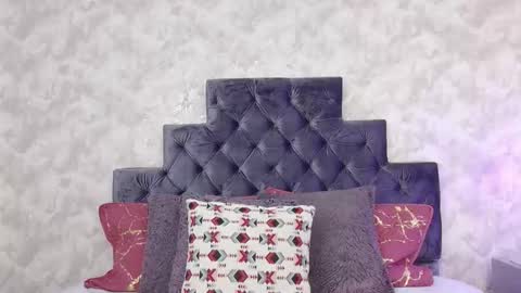 Snapshot of elizabeth_colleman chatting on December 2025 04:03:02 PM Elizabeth online show from December 2025 04:03:02 PM