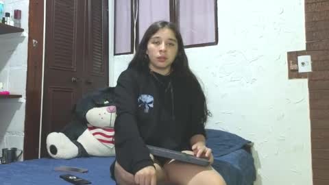 Snapshot of elizabeth_evanz chatting on December 2024 05:02:01 AM elizabeth online show from December 2024 05:02:01 AM