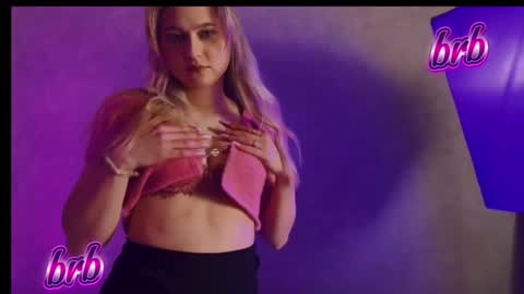 Lizzy online show from September 2025 09:44:01 AM