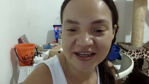 Snapshot of elizabeth_martinez_ chatting on April 2026 03:53:01 PM Elizabeth Martinez online show from April 2026 03:53:01 PM