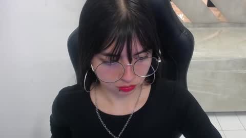 Elizabeth online show from February 2026 12:36:02 PM