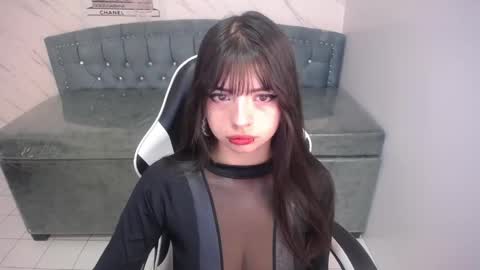 Elizabeth online show from May 2026 01:16:01 PM