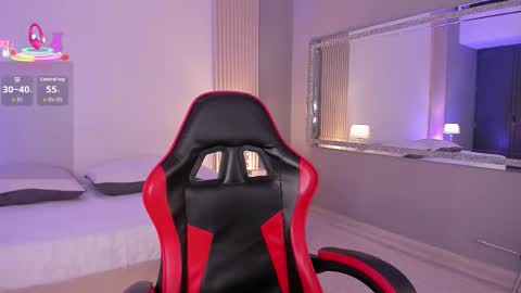 Elizabeth online show from February 2026 02:00:02 PM