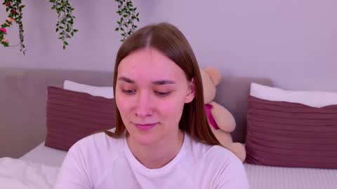 Snapshot of elizabethcash chatting on March 2025 07:27:02 PM Elizabeth online show from March 2025 07:27:02 PM