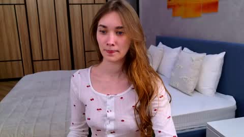 Elizabeth online show from March 2026 04:01:01 PM