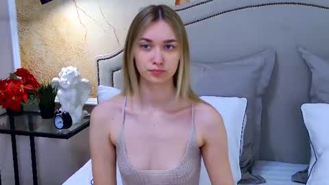 Elizabeth online show from June 2026 04:27:01 PM