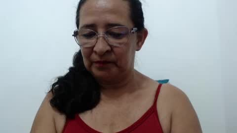 Snapshot of elizabethmiler chatting on June 2026 05:52:01 PM ElizabethMiler online show from June 2026 05:52:01 PM