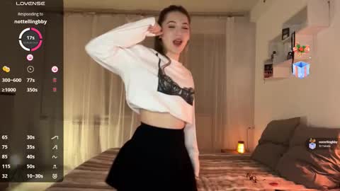 Snapshot of elizabethrabin chatting on March 2026 05:16:01 PM Mia online show from March 2026 05:16:01 PM