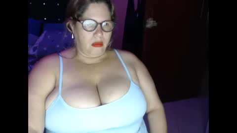 Elizabeth online show from November 2025 11:12:02 AM