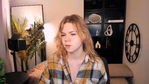 Elizabeth online show from June 2026 05:34:02 AM