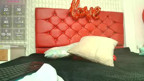 Snapshot of elizabetth_roman chatting on March 2026 08:14:02 PM elizabetth_roman online show from March 2026 08:14:02 PM