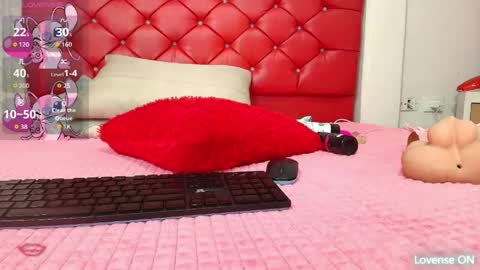 elizabetth_roman online show from April 2026 08:22:01 PM
