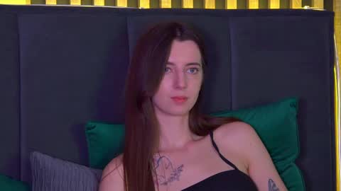 Elizabet online show from January 2025 05:30:01 PM