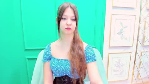 Snapshot of elizamild chatting on December 2024 01:22:02 PM Eliza online show from December 2024 01:22:02 PM