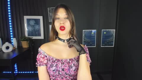 Snapshot of elizamild chatting on December 2024 06:20:02 PM Eliza online show from December 2024 06:20:02 PM