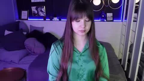 Snapshot of elizamild chatting on February 2025 01:44:01 PM Eliza online show from February 2025 01:44:01 PM