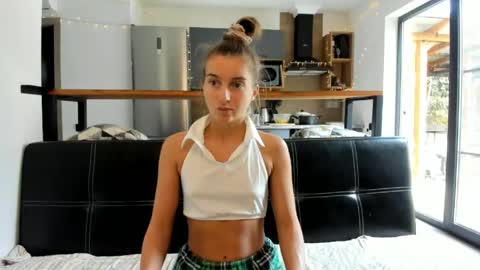 Snapshot of elizsweet chatting on March 2026 11:26:01 AM Eliz online show from March 2026 11:26:01 AM