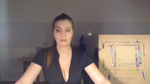 Eliekind online show from January 2025 10:45:01 AM