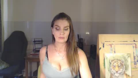 Eliekind online show from March 2025 02:10:02 PM