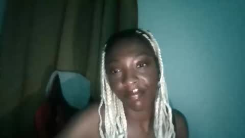 Snapshot of ella5eju chatting on November 2025 09:57:01 PM GFE online show from November 2025 09:57:01 PM