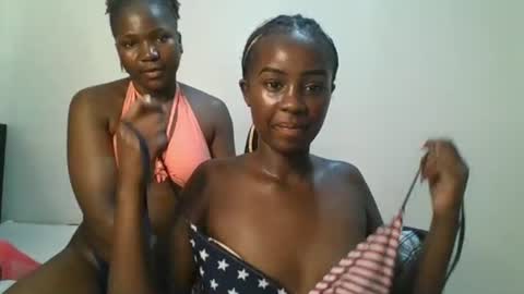 ella8_ online show from June 2026 07:25:01 AM