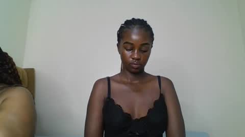 ella8_ online show from July 2026 11:15:02 AM