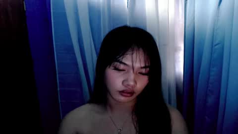 Ella online show from December 2025 07:17:01 AM