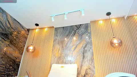 ella harper online show from February 2025 05:12:01 AM