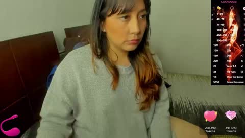 Ella and Harry online show from November 2025 10:52:02 PM