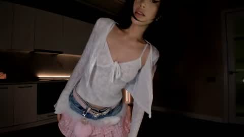 Snapshot of ella_lee15 chatting on July 2026 02:58:02 AM Lee online show from July 2026 02:58:02 AM