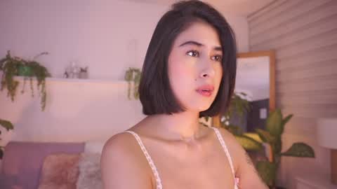 ELLA OWEN online show from April 2026 11:24:01 PM
