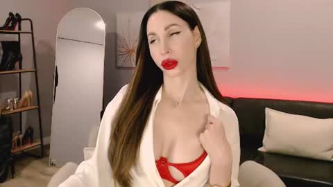 Ella online show from June 2026 05:45:02 AM
