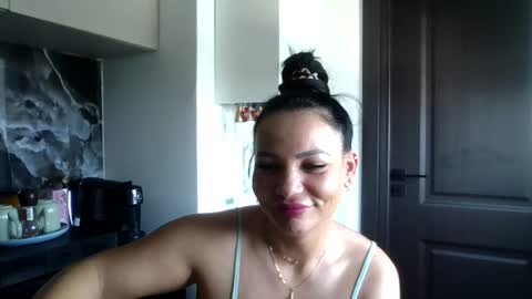 Ella online show from June 2026 10:09:01 AM