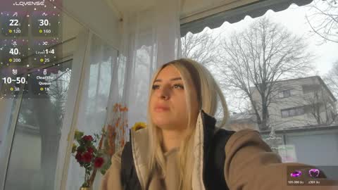 ella_vee online show from April 2026 05:16:01 AM