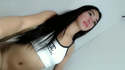 ella_walkerxxx online show from May 2026 03:04:02 AM