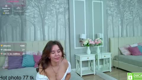 Ella online show from December 2024 10:34:02 AM