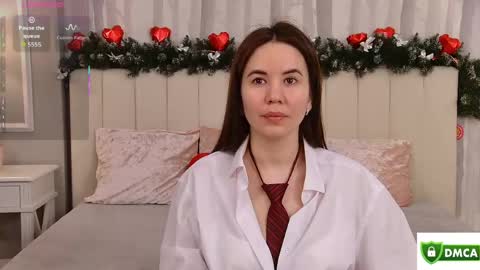 Ella online show from March 2026 04:06:01 AM