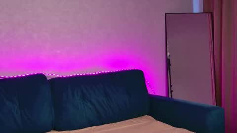 ellacanny online show from March 2026 05:00:02 AM