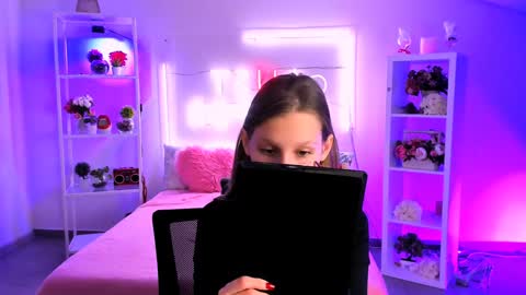 Ella online show from January 2025 12:35:01 PM