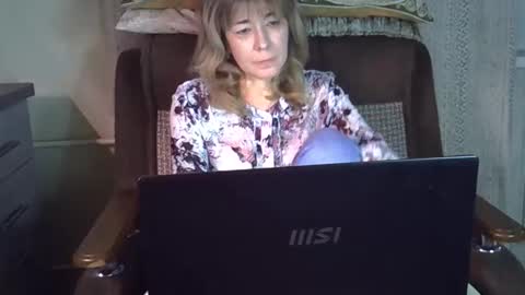 Snapshot of ellajohnsonx chatting on November 2025 06:19:02 PM ellajohnsonx online show from November 2025 06:19:02 PM