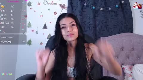 Snapshot of ellajonz chatting on December 2024 02:53:01 AM Ella Amoneth online show from December 2024 02:53:01 AM