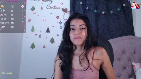 Snapshot of ellajonz chatting on December 2024 08:41:02 AM Ella Amoneth online show from December 2024 08:41:02 AM