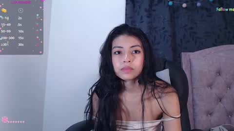 Snapshot of ellajonz chatting on January 2025 01:16:01 AM Ella Amoneth online show from January 2025 01:16:01 AM