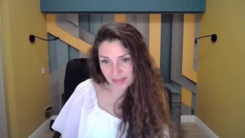 Snapshot of ellalongs chatting on December 2024 12:49:01 PM EllaLongs online show from December 2024 12:49:01 PM