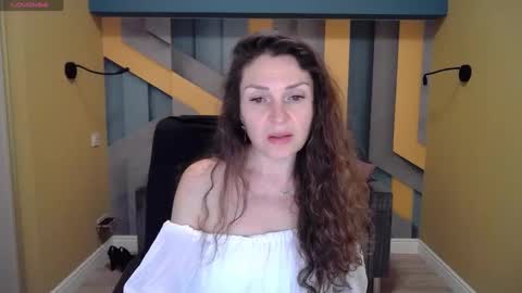 Snapshot of ellalongs chatting on December 2024 12:36:01 PM EllaLongs online show from December 2024 12:36:01 PM