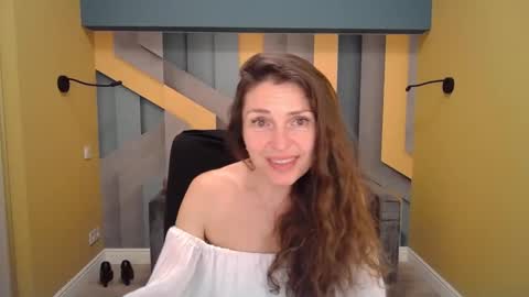 Snapshot of ellalongs chatting on January 2025 04:29:01 PM EllaLongs online show from January 2025 04:29:01 PM