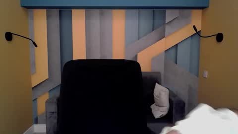 Snapshot of ellalongs chatting on September 2025 11:21:01 AM EllaLongs online show from September 2025 11:21:01 AM