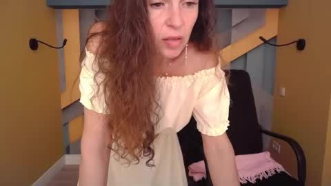EllaLongs online show from June 2026 11:47:02 AM
